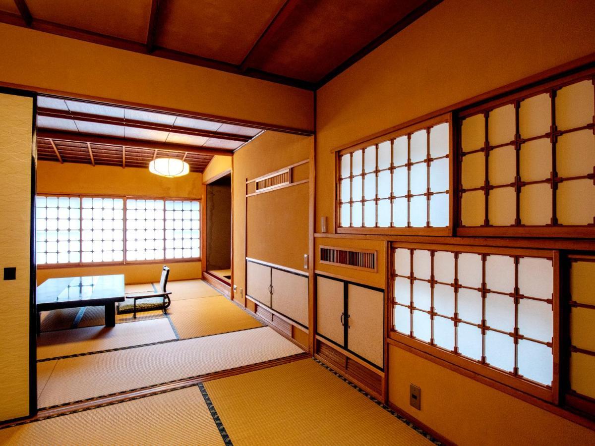 Wakamatsu Hakoneyugawara Hotel Exterior photo
